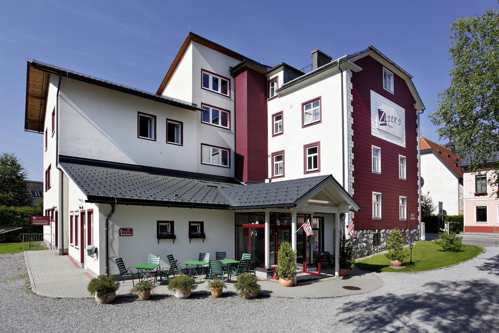 Familie Zuser Hotel Garni Mitterbach Esterno foto