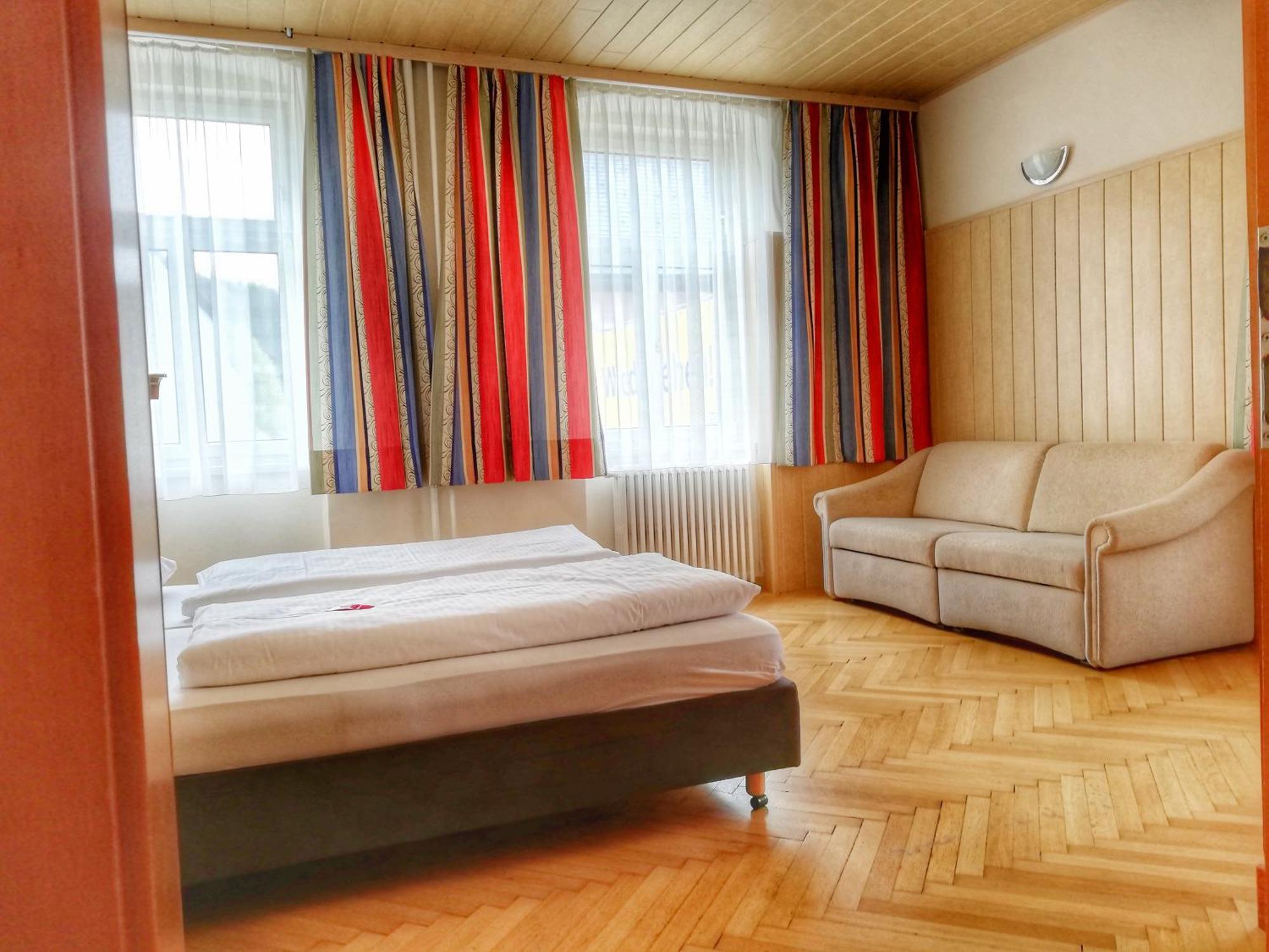 Familie Zuser Hotel Garni Mitterbach Esterno foto