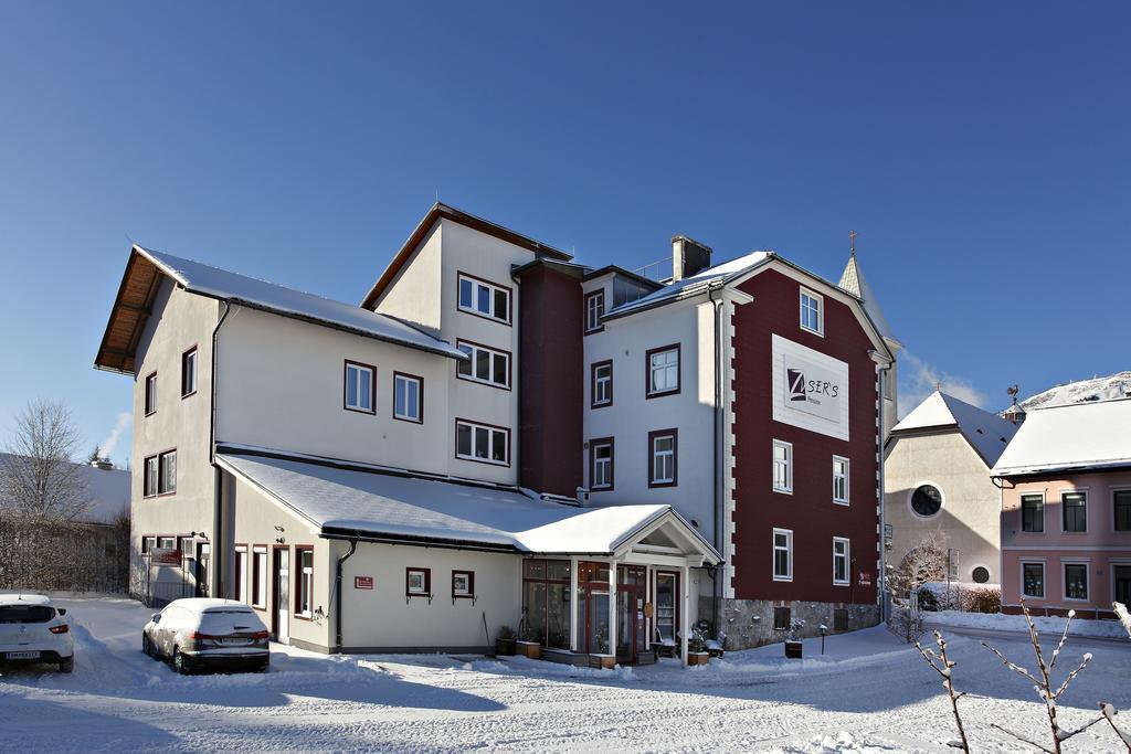 Familie Zuser Hotel Garni Mitterbach Esterno foto