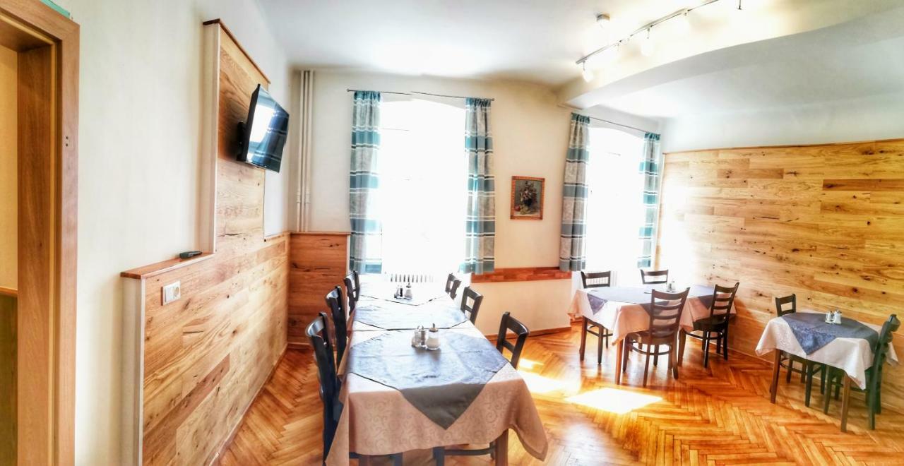 Familie Zuser Hotel Garni Mitterbach Esterno foto