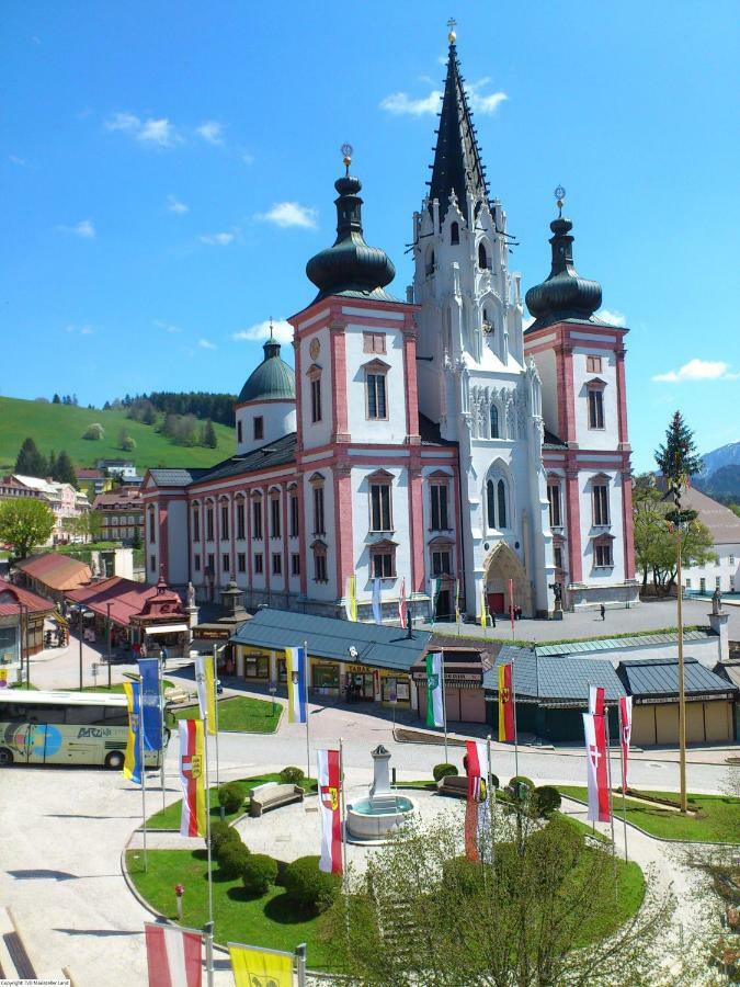 Familie Zuser Hotel Garni Mitterbach Esterno foto