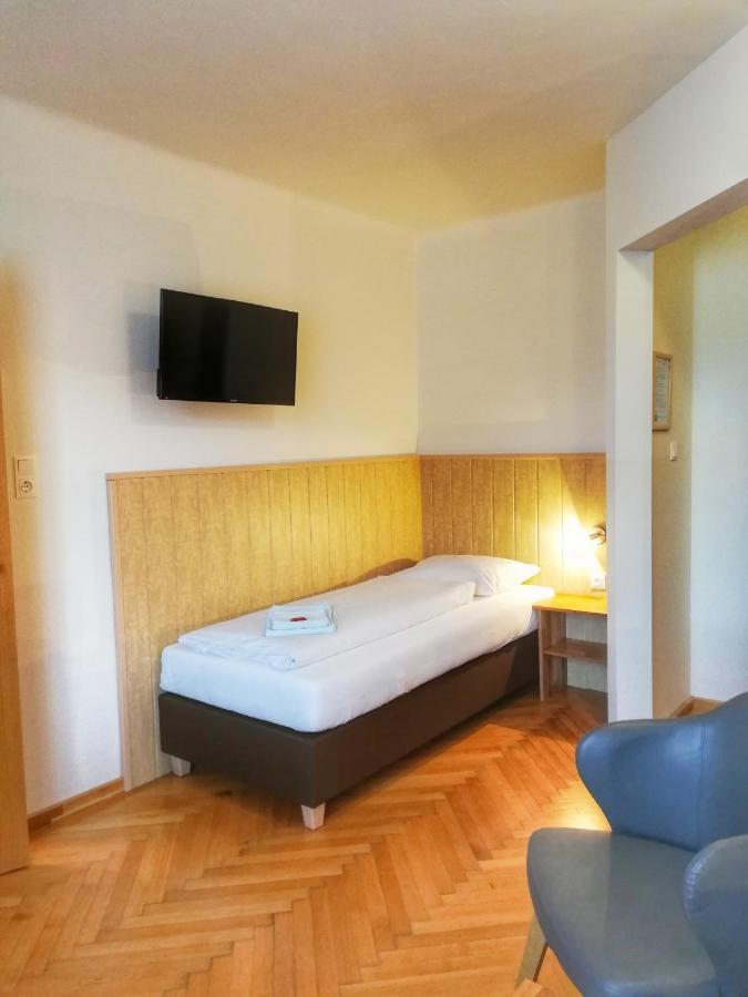 Familie Zuser Hotel Garni Mitterbach Esterno foto